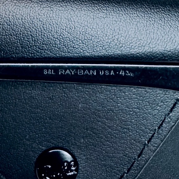 Vintage Ray-Ban B&L Olympian W0646 Black Metal Frame Sunglasses with Case - Picture 6 of 8